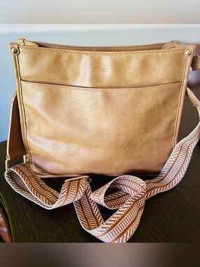 Glosiw Tan Crossbody Bag with Patterned Strap